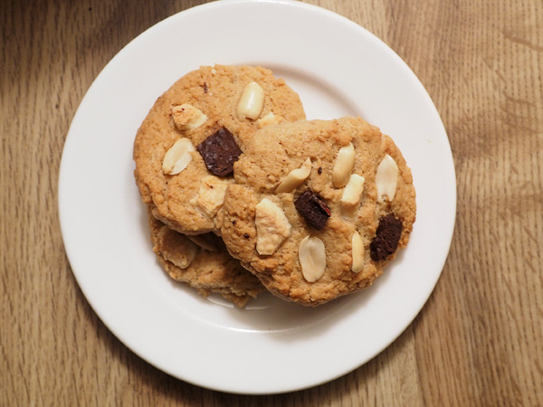 Gluten Free Peanut Butter Chocolate Chip Cookie