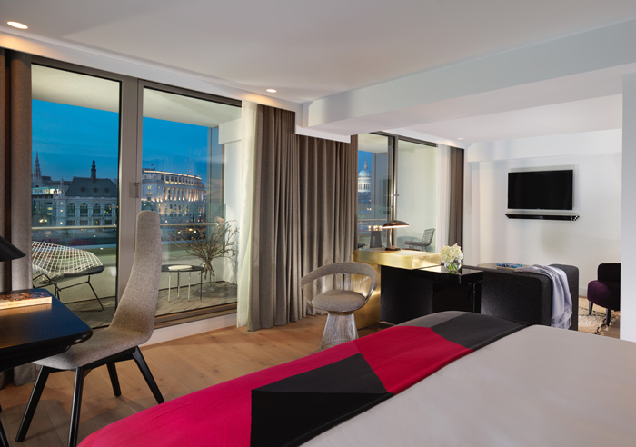 Mondrian-London-Riverview-Balcony-Suite