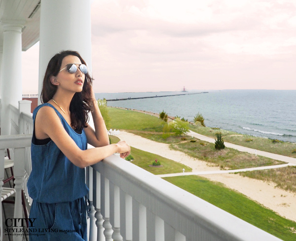Lake Michigan Wisconsin Sheboygan Blue Harbor Resort style blogger