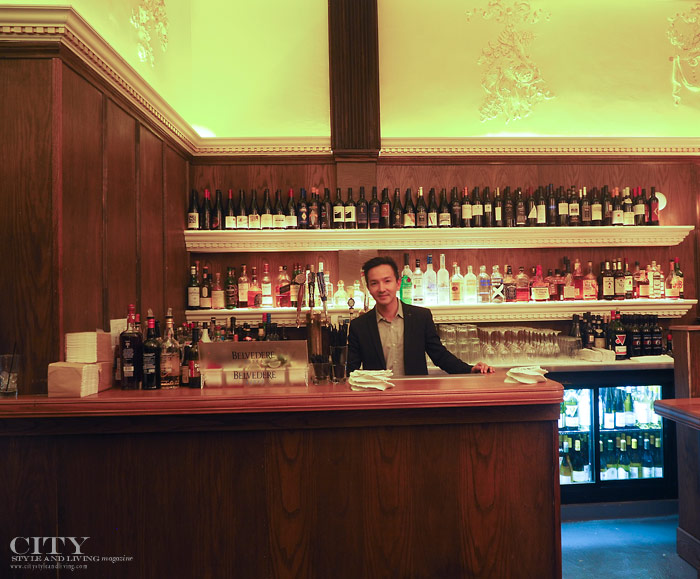 City Style and Living San Francisco Johns Grill