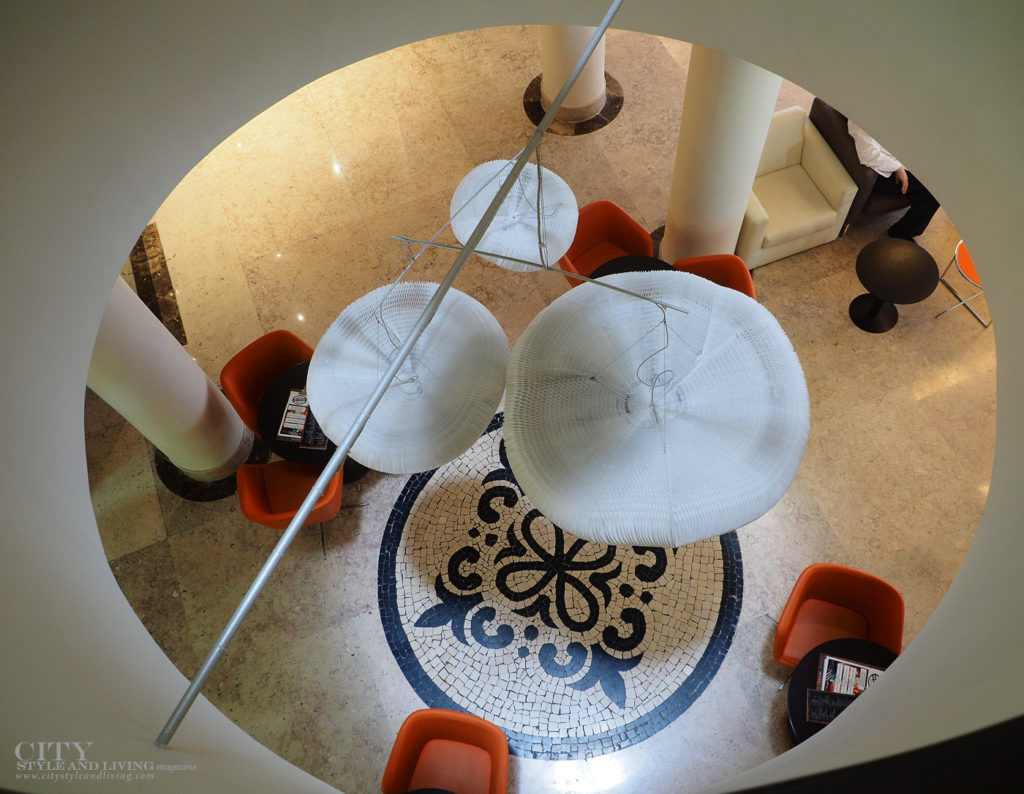 City Style and Living Magazine Travel Portugal Hotel Mercure centro porto lobby