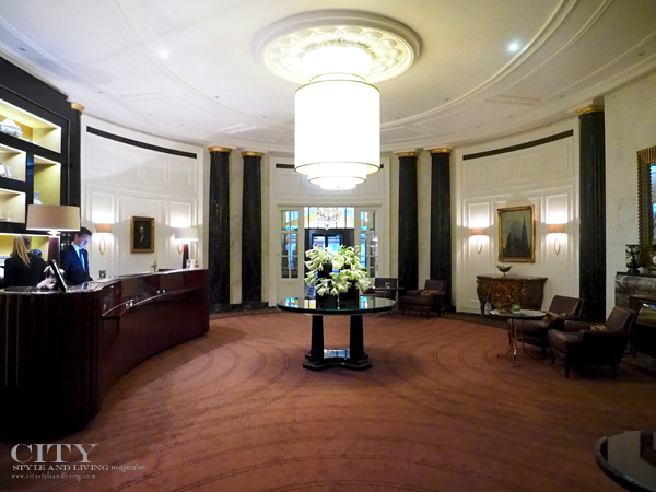 The lobby at Hotel Bristol Vienna