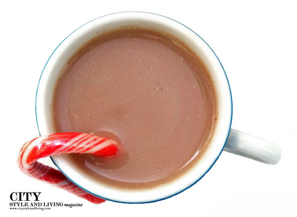 easy cocktail recipe peppermint hot chocolate